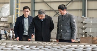 江南大學(xué)徐巖校長蒞臨長榮研討發(fā)酵仿生合作項(xiàng)目